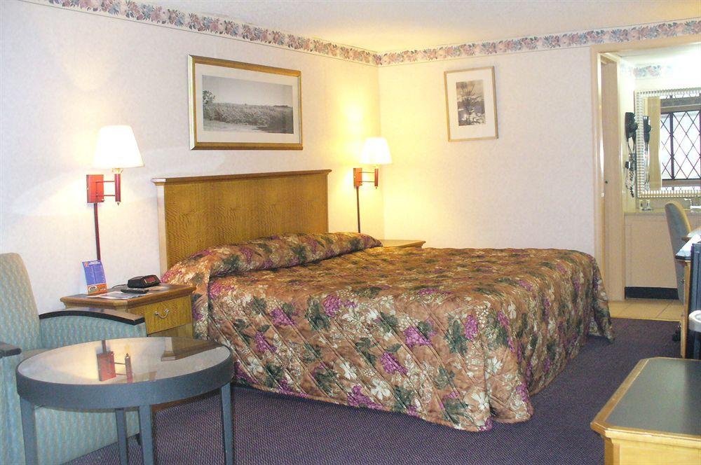 Scottish Inns Harrisburg-Hershey South New Cumberland Exterior photo